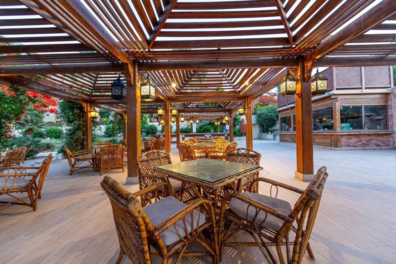 Makadi Palace - Couples Only Hurghada Bagian luar foto