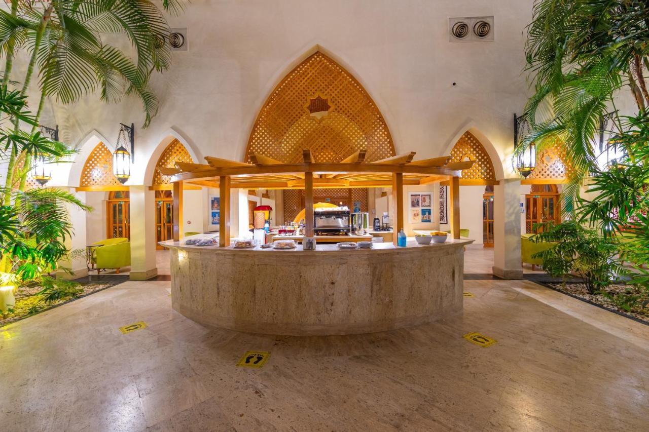 Makadi Palace - Couples Only Hurghada Bagian luar foto